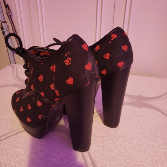 gorgeous high chunky heel - Picture 2 of 3